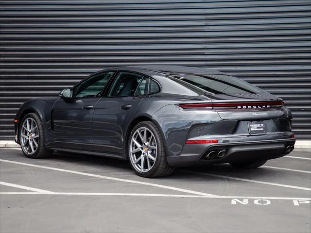 2025 Porsche Panamera Panamera