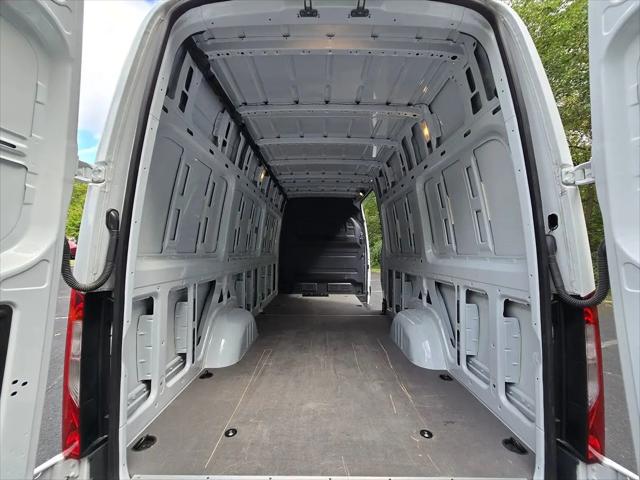 2024 Mercedes-Benz Sprinter Cargo Van High Roof