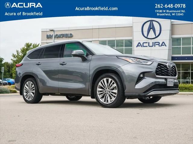 2021 Toyota Highlander Platinum for sale in Brookfield, WI