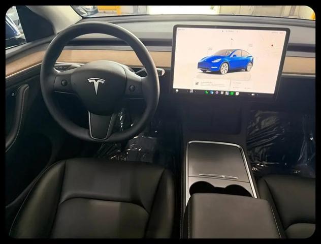 2023 Tesla Model Y Long Range Dual Motor All-Wheel Drive