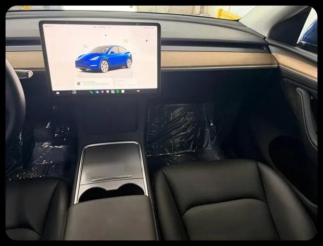2023 Tesla Model Y Long Range Dual Motor All-Wheel Drive