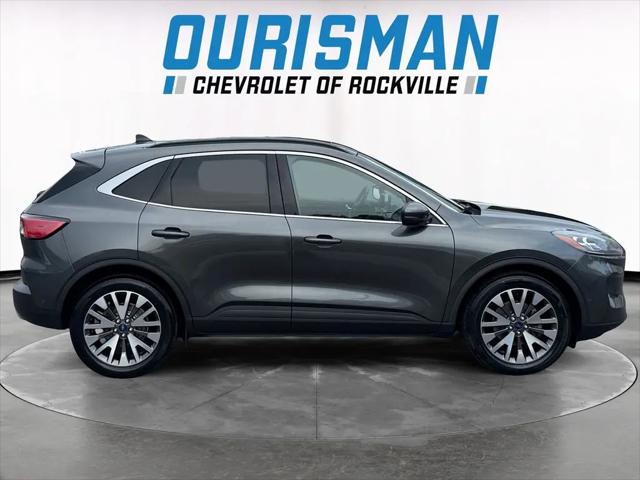 2020 Ford Escape Titanium Hybrid