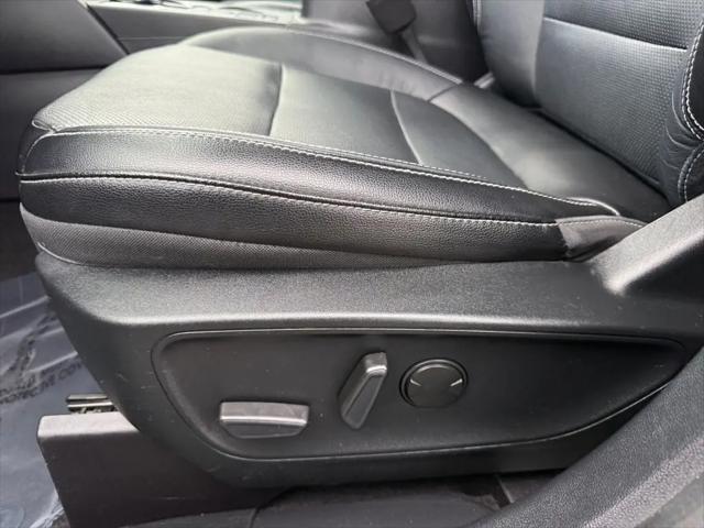 2020 Ford Escape Titanium Hybrid