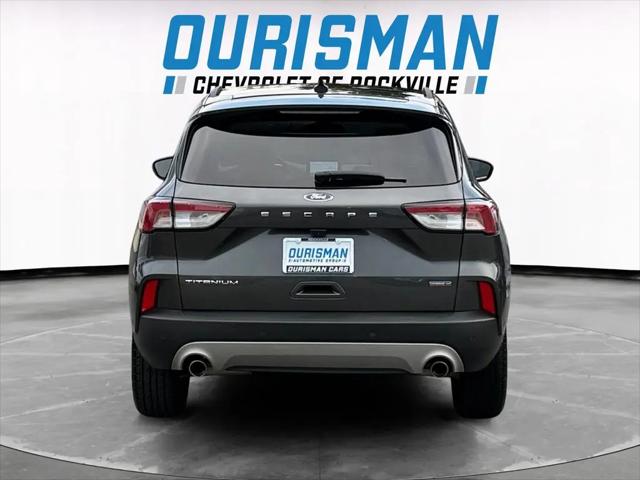 2020 Ford Escape Titanium Hybrid