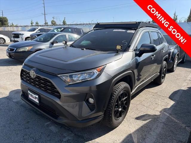 2020 Toyota RAV4 XLE
