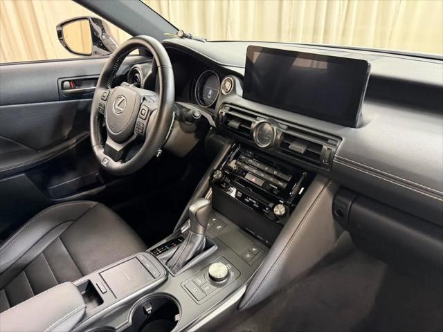 2025 Lexus IS 350 F SPORT