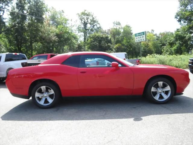 2016 Dodge Challenger SXT