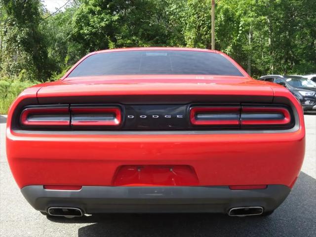 2016 Dodge Challenger SXT