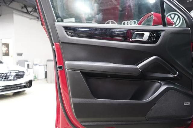 2021 Porsche Cayenne Cayenne