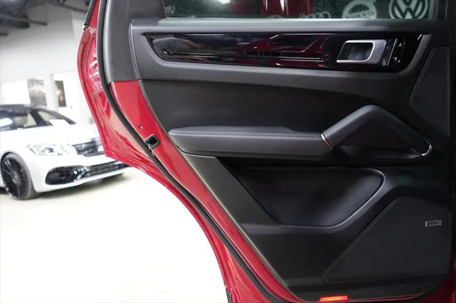 2021 Porsche Cayenne Cayenne