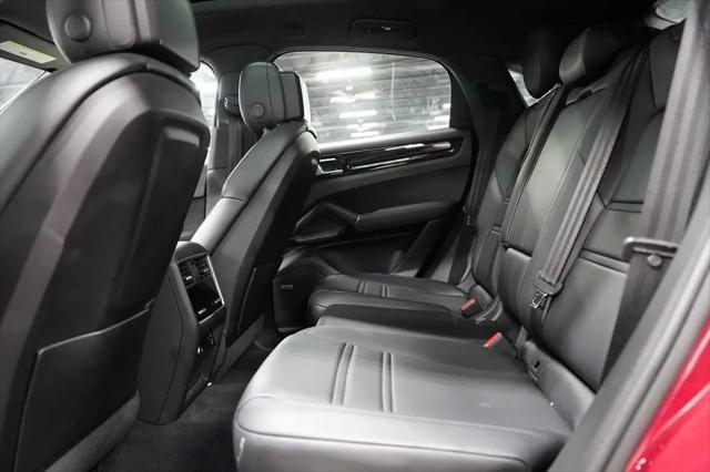 2021 Porsche Cayenne Cayenne