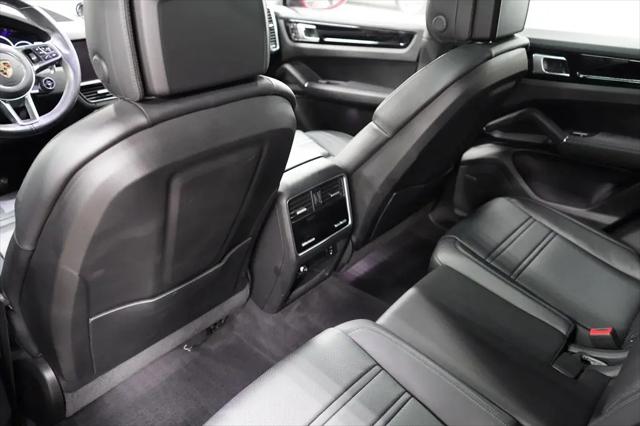 2021 Porsche Cayenne Cayenne