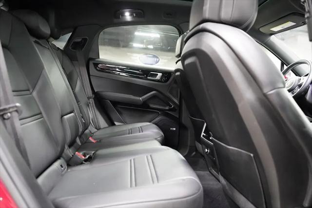 2021 Porsche Cayenne Cayenne