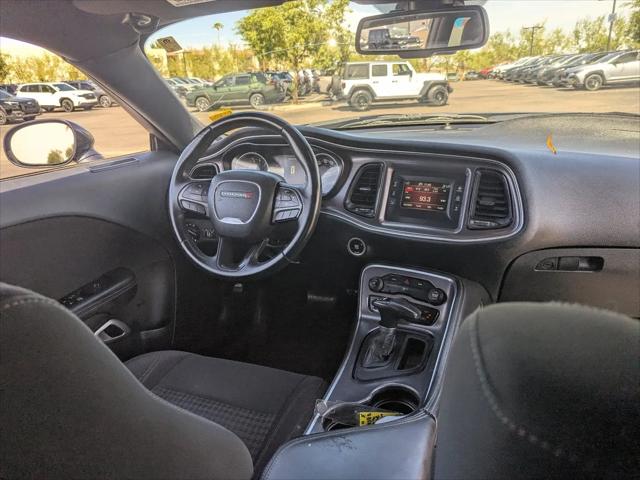2016 Dodge Challenger SXT