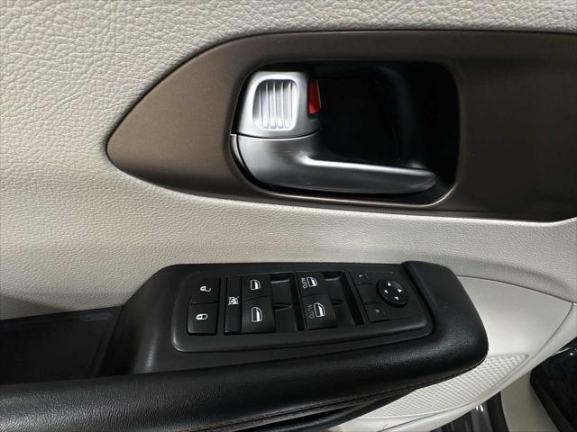 2019 Chrysler Pacifica L