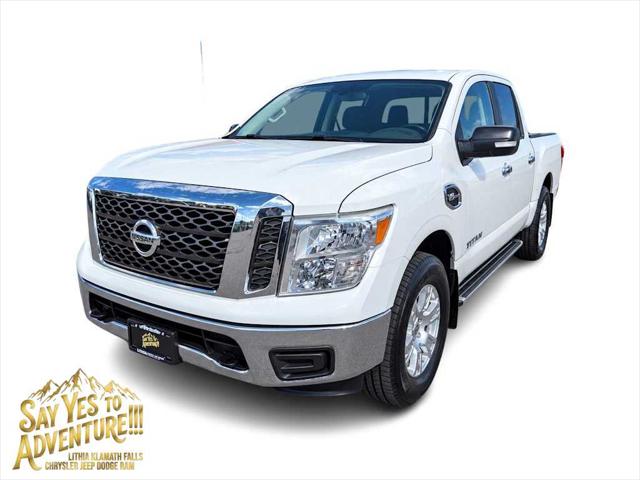 2017 Nissan Titan SV for sale in Klamath Falls, OR