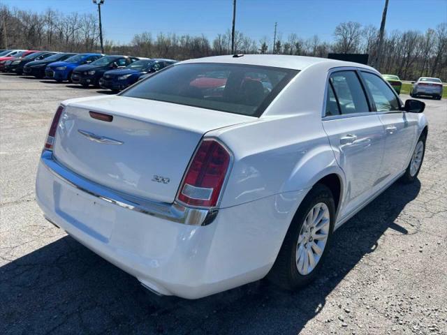 2011 Chrysler 300 Base