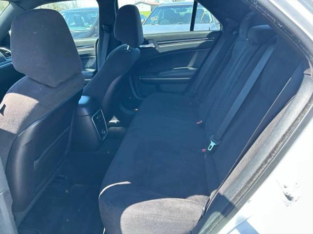 2011 Chrysler 300 Base