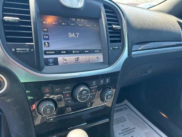 2011 Chrysler 300 Base
