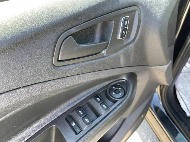 2014 Ford Escape S