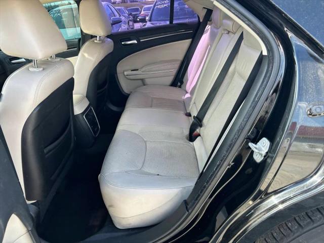 2018 Chrysler 300 Limited