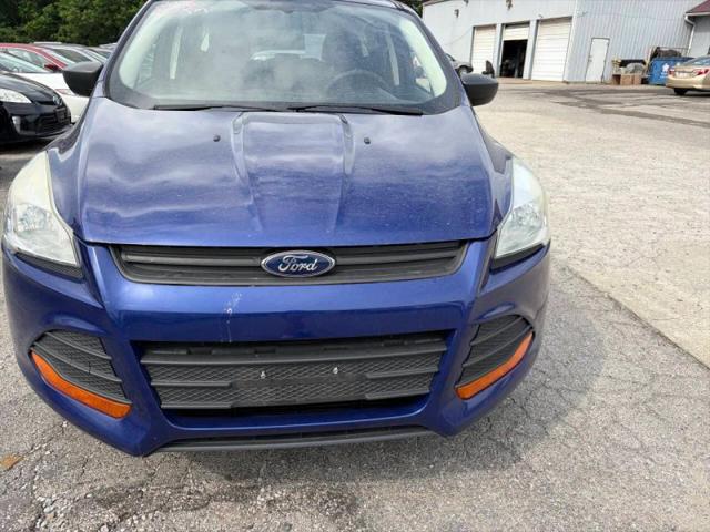 2016 Ford Escape S