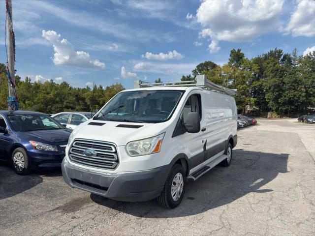 2015 Ford Transit w/60/40 Side Door w/RWB