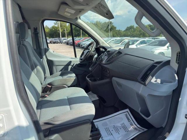 2015 Ford Transit w/60/40 Side Door w/RWB