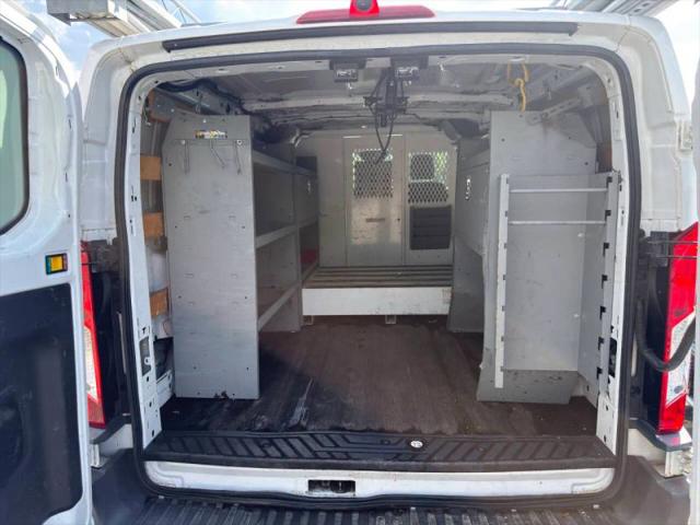 2015 Ford Transit w/60/40 Side Door w/RWB