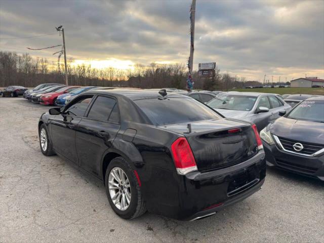 2016 Chrysler 300 300C