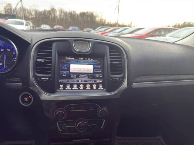 2016 Chrysler 300 300C