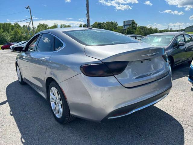 2015 Chrysler 200 Limited