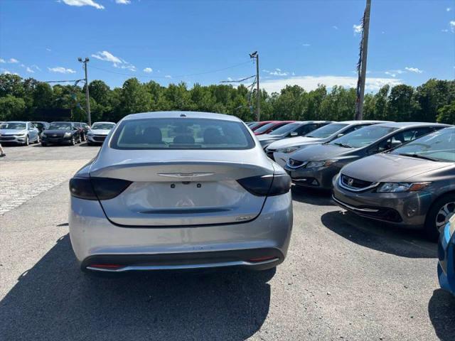 2015 Chrysler 200 Limited