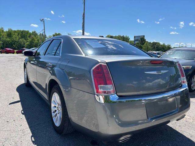 2012 Chrysler 300 300