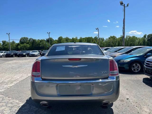 2012 Chrysler 300 300
