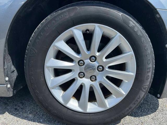 2012 Chrysler 300 300