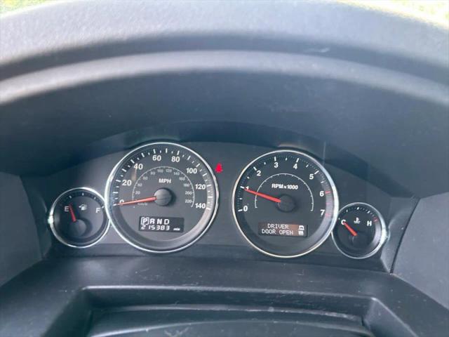 2008 Jeep Commander Sport
