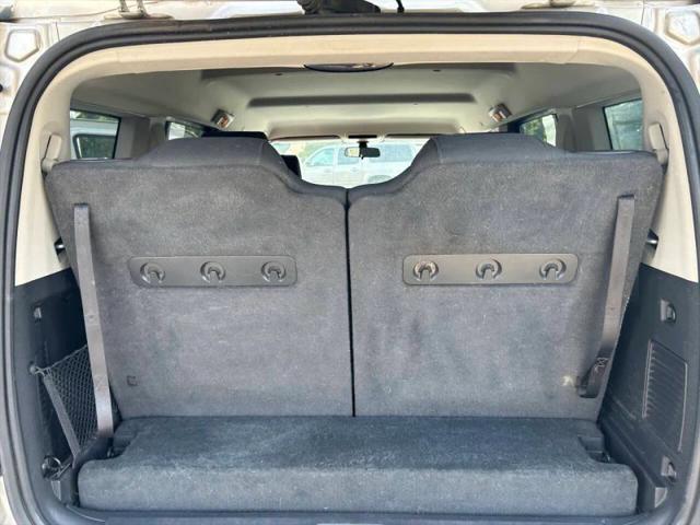 2008 Jeep Commander Sport