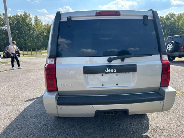 2008 Jeep Commander Sport