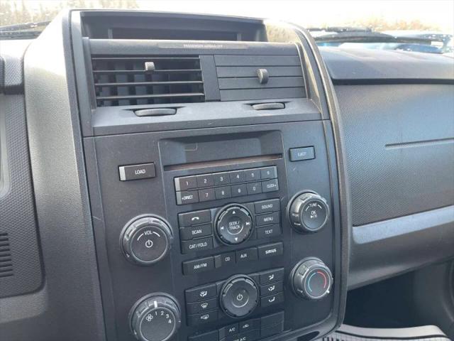 2010 Mazda Tribute i Sport