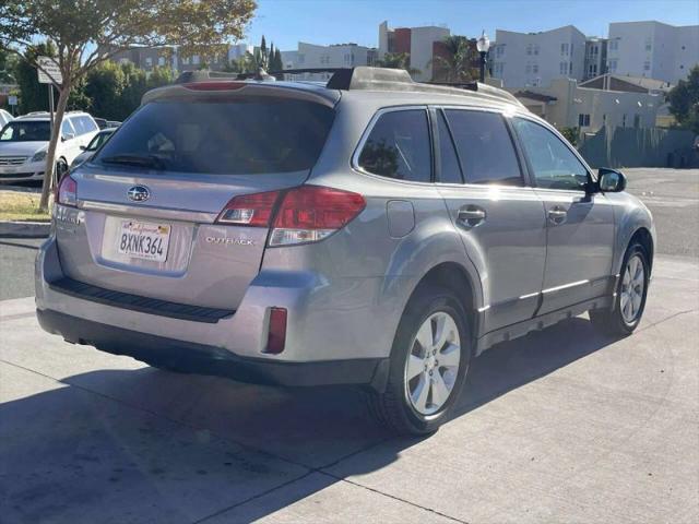 2011 Subaru Outback 2.5i Limited