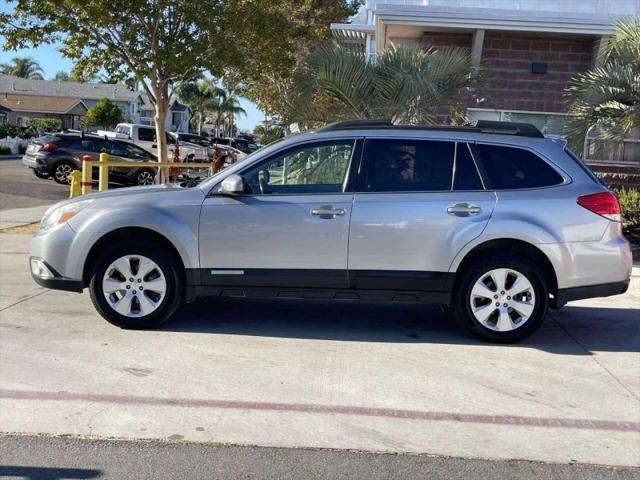 2011 Subaru Outback 2.5i Limited