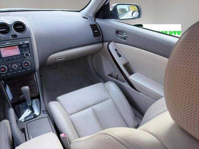 2011 Nissan Altima 3.5 SR