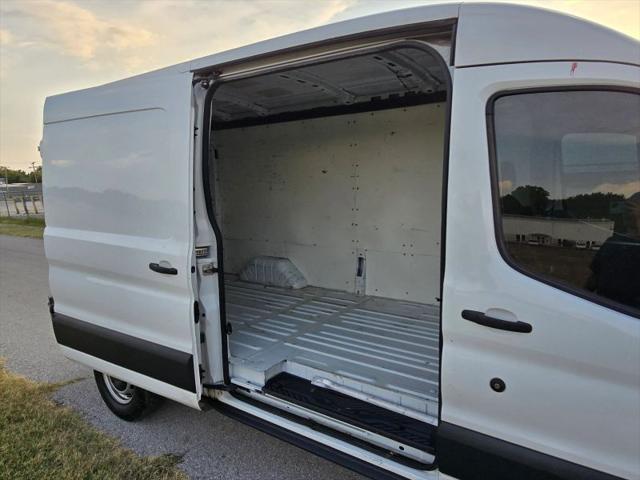 2018 Ford Transit Medium Roof w/Sliding Side Door w/LWB