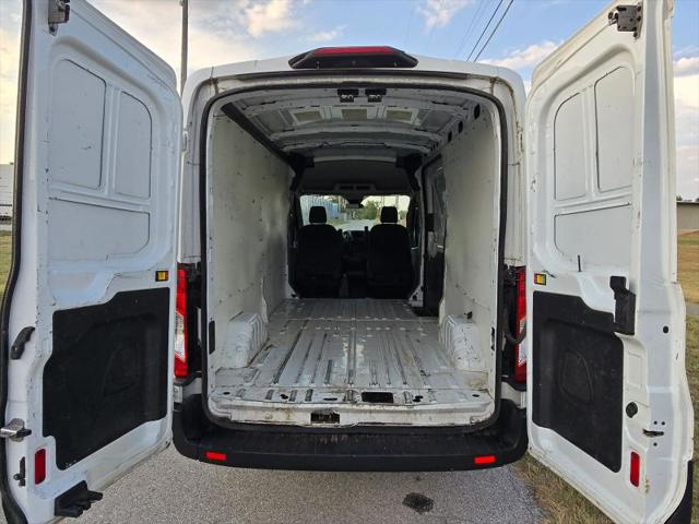 2018 Ford Transit Medium Roof w/Sliding Side Door w/LWB