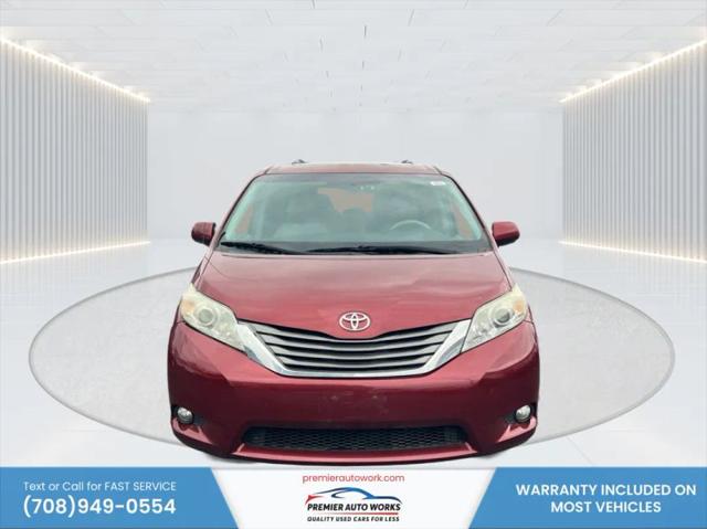 2012 Toyota Sienna XLE V6 8 Passenger