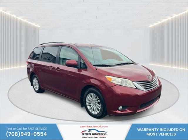 2012 Toyota Sienna XLE V6 8 Passenger