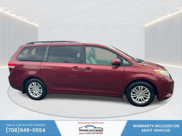 2012 Toyota Sienna XLE V6 8 Passenger