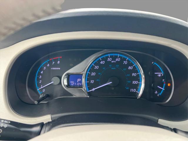2012 Toyota Sienna XLE V6 8 Passenger