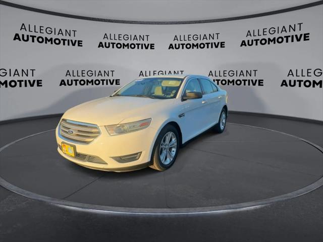 2013 Ford Taurus SEL